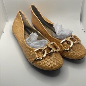 Women’s Woven Flats with Gold Chain Accent